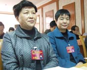 参加人代会的女代表