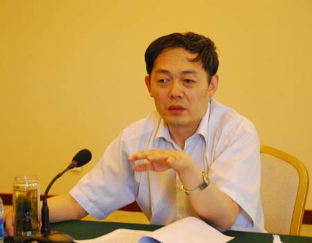 杨正超接受记者采访。（高雷 摄）