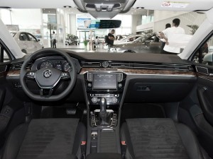 一汽-大众 迈腾 2017款 380TSI DSG 尊贵型