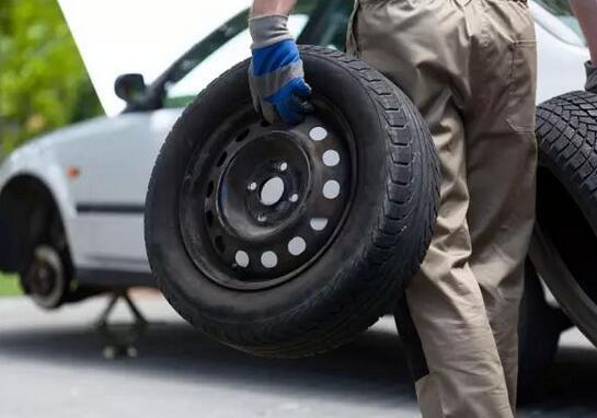 开车省油技巧!教你用最少的油跑最远的路