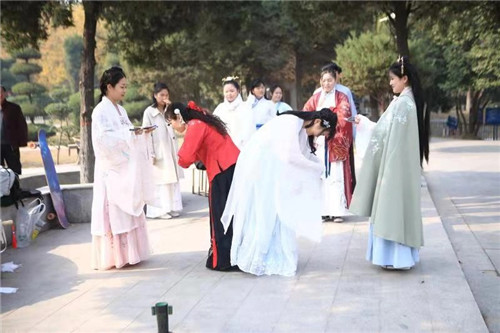 周口汉服同袍宣传汉服文化