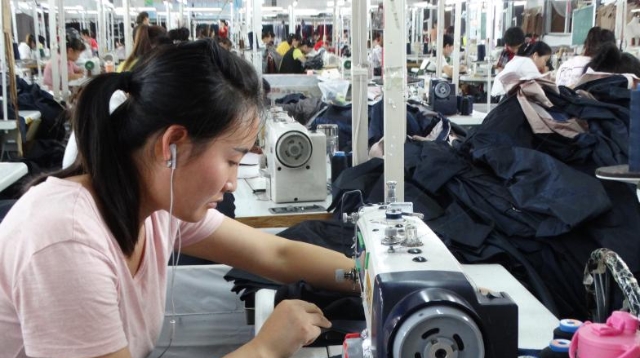 “扶贫车间”助脱贫