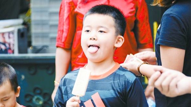 “冰城”凉爽入大暑