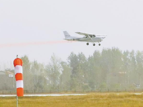 一场精彩的飞行表演