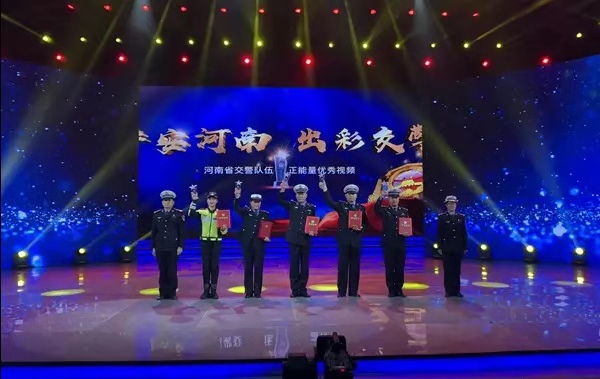 优质课视频一等奖 b8a1630f-ae59-4df5-b2c7-6b6f9bf314c6.jpg