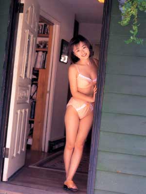 饭岛爱生前居家写真曝光