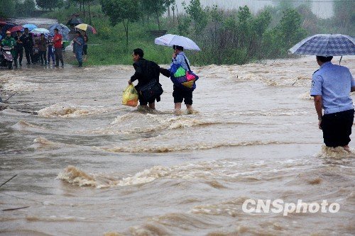 江西出现50年来最大冰雹 69万人受灾损失3亿多