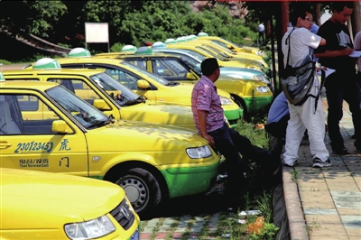 虎门的哥称被“钓鱼”(图)