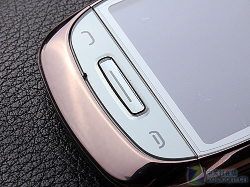 塞班3真正开山之作 诺基亚C7-00独家首测 