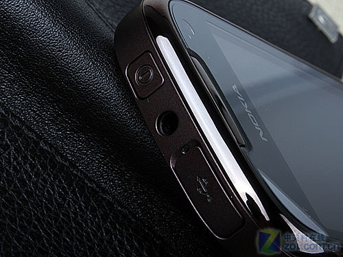 塞班3真正开山之作 诺基亚C7-00独家首测 