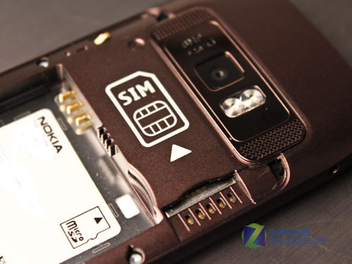 塞班3真正开山之作 诺基亚C7-00独家首测 