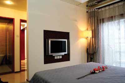 舒适生活 小夫妻另类装修140平大房