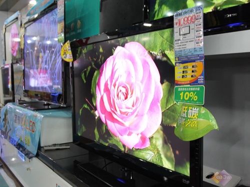 预算万元如何选？四款IPS硬屏液晶推荐