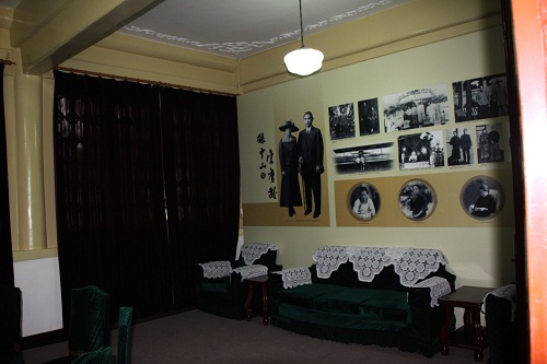 宋庆龄守灵休息室展览对游客开放。